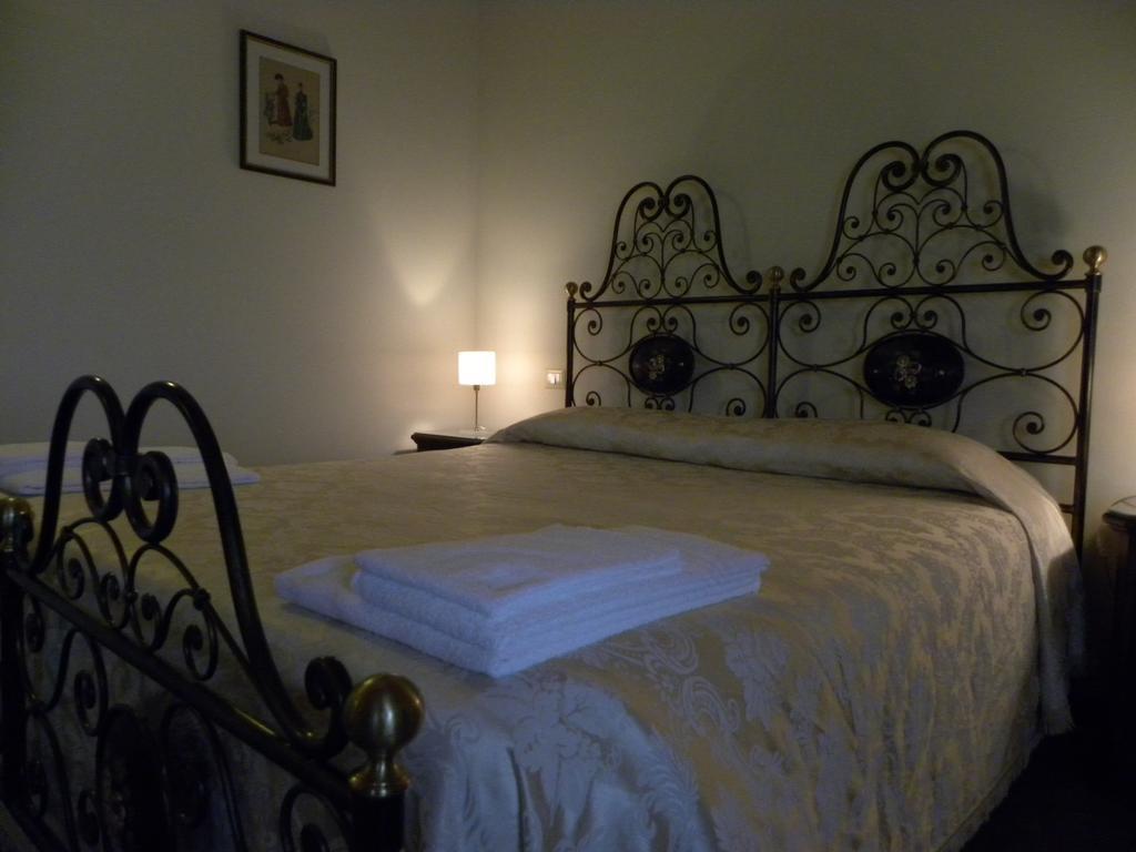 Bb Mambrotta Guest House San Martino Buon Albergo Exterior photo